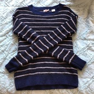 Levis sweater